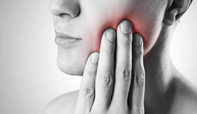 牙疼按揉三个穴位 帮助你快速缓解牙疼